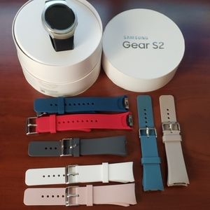 SAMSUNG S2 GEAR CLASSIC WATCH w/ Asst bands